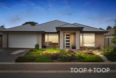 /international/au/7-goodenia-grove-mount-barker-sa-151113544/