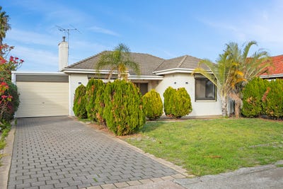 /international/au/93-reserve-parade-findon-sa-148337136/