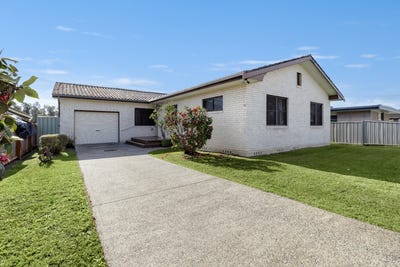 /international/au/142-north-street-west-kempsey-nsw-148550452/?lang=en