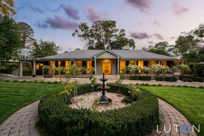/international/au/126-schlich-street-yarralumla-act-150768044/
