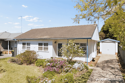 /international/au/22-baxter-street-south-penrith-nsw-152410444/