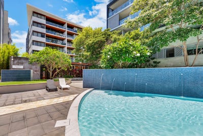 /international/au/8401-43-forbes-street-west-end-qld-148363756/
