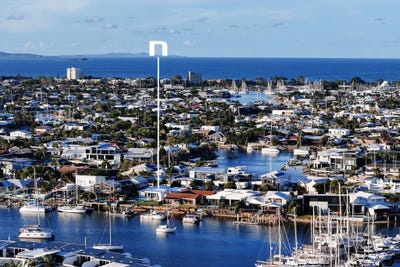 /international/au/21-myoora-court-minyama-qld-147229872/