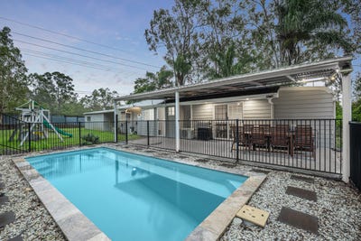 /international/au/354-356-scott-lane-north-maclean-qld-151528988/