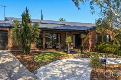 /international/au/16-beresford-avenue-christie-downs-sa-151301444/
