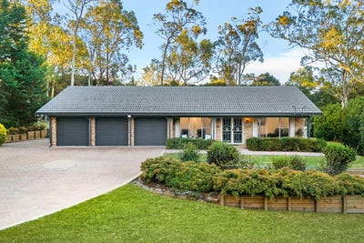 /international/au/61-arden-road-buxton-nsw-151217468/