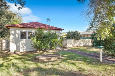 /international/au/42-hobart-avenue-umina-beach-nsw-148274344/