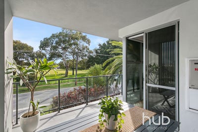 /international/au/3-29-dongara-street-innaloo-wa-151336684/