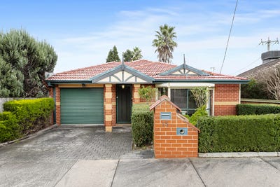 /international/au/15-callan-court-mill-park-vic-151346168/