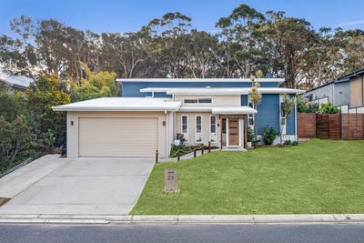 /international/au/21-sandpiper-drive-scotts-head-nsw-148517992/