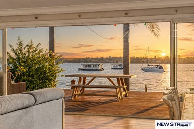 /international/au/42-marine-parade-nords-wharf-nsw-151035888/