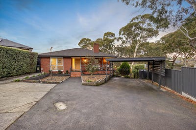 /international/au/7-manfred-court-sunbury-vic-151626540/