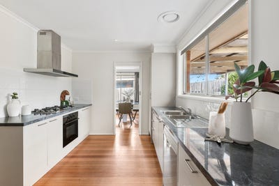 /international/au/38-tamar-street-bayswater-vic-151125772/