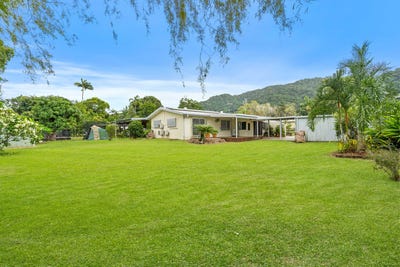 /international/au/11-montrose-avenue-edge-hill-qld-151312632/