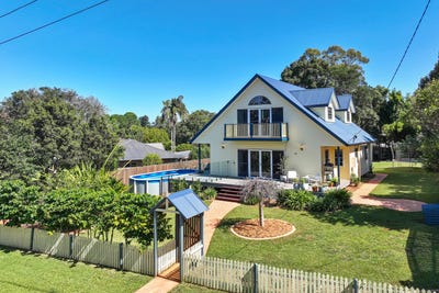 /international/au/52-flaxton-drive-mapleton-qld-150875912/