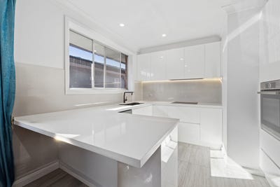 /international/au/18a-christian-road-punchbowl-nsw-148458952/