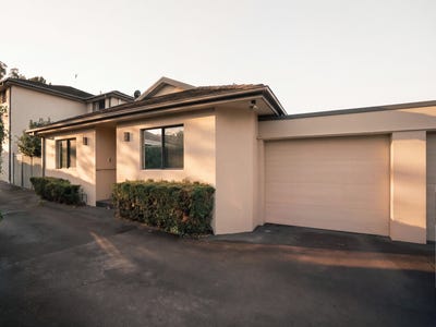 /international/au/3-74-napoleon-road-greenacre-nsw-151298004/