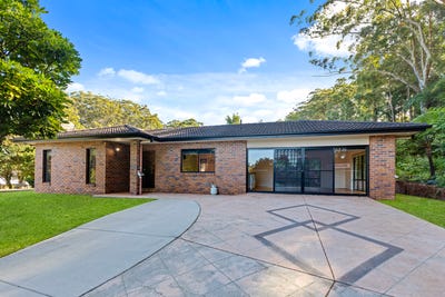 /international/au/16-the-parkway-place-mapleton-qld-151162812/