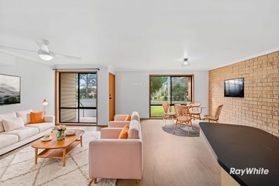 /international/au/1-28-anderson-street-moruya-nsw-151176592/