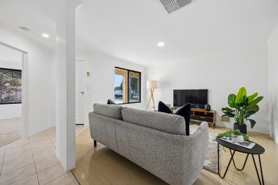 /international/au/218-hill-view-terrace-bentley-wa-151452192/