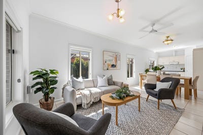 /international/au/12a-lay-street-ballan-vic-152427760/