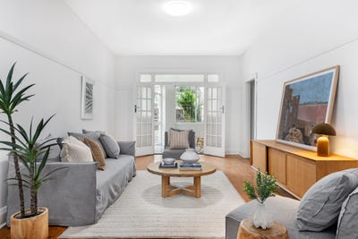 /international/au/2-4-ithaca-road-elizabeth-bay-nsw-151822936/