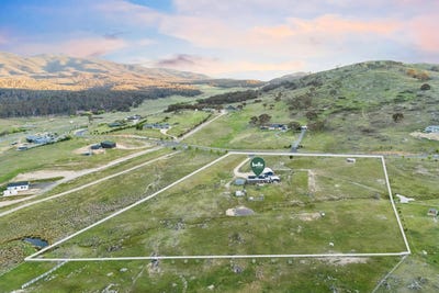 /international/au/46-captain-robertson-drive-burra-nsw-152611388/