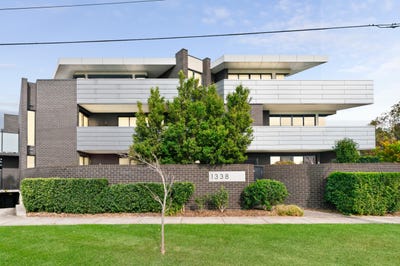/international/au/g04-1338-dandenong-road-hughesdale-vic-151122984/