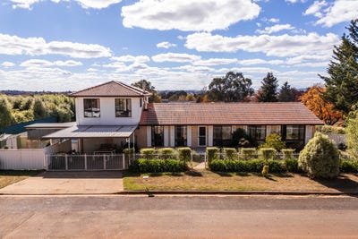 /international/au/1-anson-street-orange-nsw-151102692/
