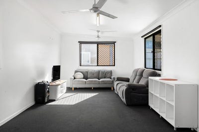 /international/au/17-colches-street-casino-nsw-151487188/