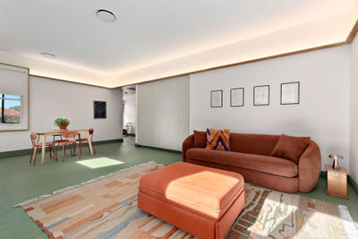 /international/au/273-newcastle-street-east-maitland-nsw-148415308/