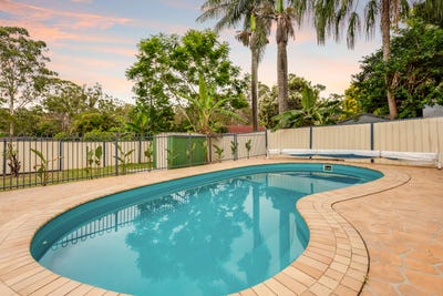 /international/au/13-elgata-street-petrie-qld-151003536/