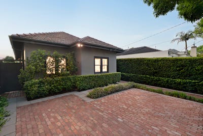 /international/au/163-new-street-brighton-vic-152700068/