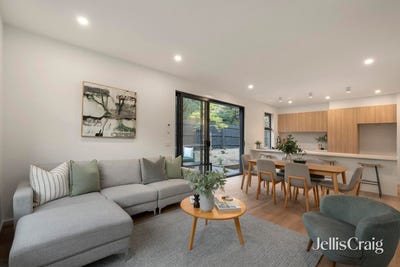 /international/au/3-28-30-ross-road-croydon-vic-151094084/