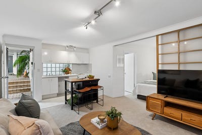 /international/au/5-227-cambridge-street-wembley-wa-151295460/