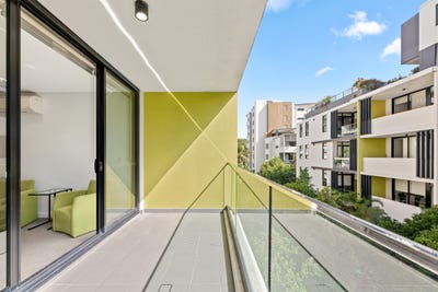 /international/au/d202-42-pinnacle-street-miranda-nsw-150827212/