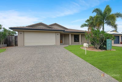 /international/au/26-michelle-crescent-bucasia-qld-150906448/