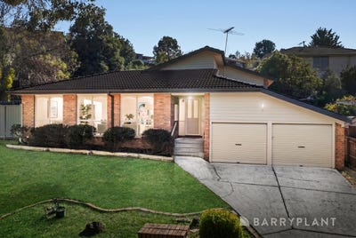 /international/au/11-larnoo-drive-doncaster-east-vic-151191040/