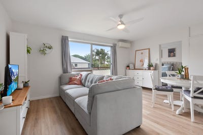 /international/au/2-27-brassey-street-ascot-qld-148470812/