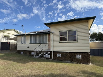 /international/au/4-bell-street-monto-qld-151211512/