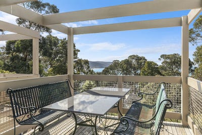 /international/au/3-9-albert-street-lorne-vic-147202536/