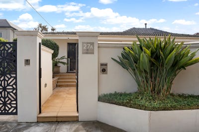 /international/au/27a-hammond-street-brighton-vic-151415832/