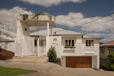 /international/au/25-osman-street-bardon-qld-152558656/