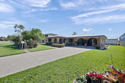 /international/au/9-churchill-avenue-ooralea-qld-148637672/?lang=es