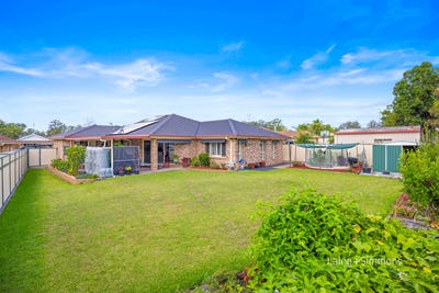/international/au/30-timbertown-crescent-wauchope-nsw-150808528/