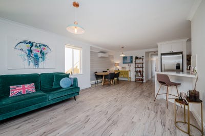 /international/au/71-hollyford-parade-butler-wa-151305516/