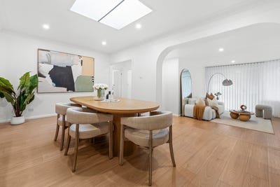 /international/au/2-cluney-court-blackburn-south-vic-152637776/