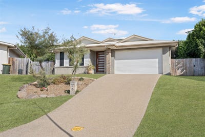 /international/au/11-franklin-court-new-auckland-qld-151499252/