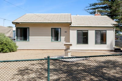 /international/au/13-jemison-street-waikerie-sa-152692452/