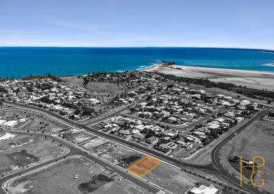/international/au/35-leslie-street-elliott-heads-qld-204685744/